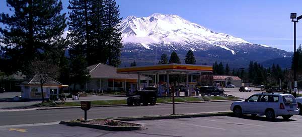 Mt Shasta on our travel's north