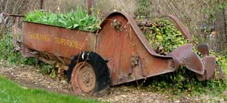A Manure spreader as decoration