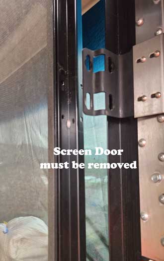 Screen door must be removed to fit the refrigerator