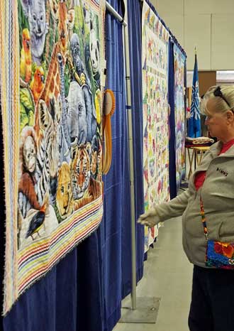 Gwen with her friends at the Douglas County Quilt Show