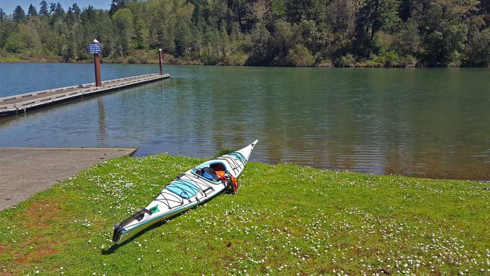 Kayaking Cooper Creek Reservoir