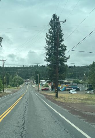 Rural Oregon along the Williamson River