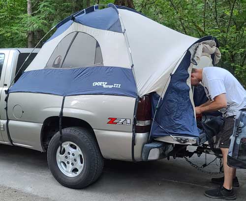 Pickup tent