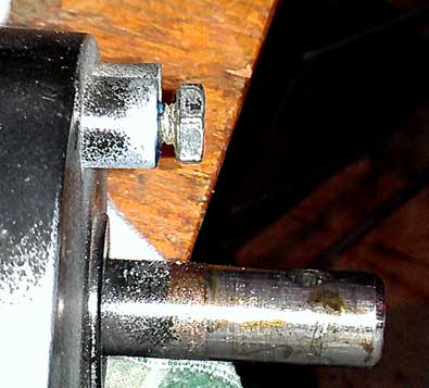 Mounting bolts may bottom out in the housing before tightening