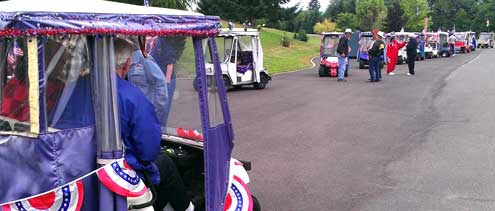 Lining up for the golf cart parade