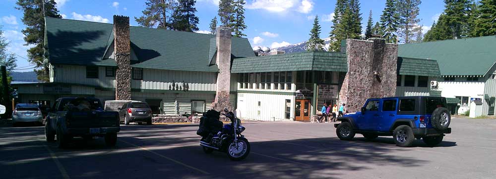 Diamond Lake Resort Lodge