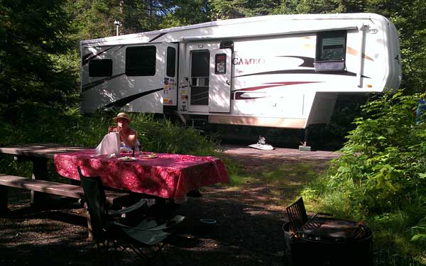 A hot time at Wilderness Gateway campground, Idaho
