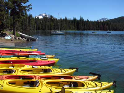 Rental kayaks at Elk Lake