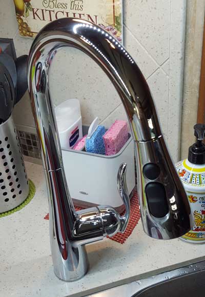 New Kitchen faucet installed